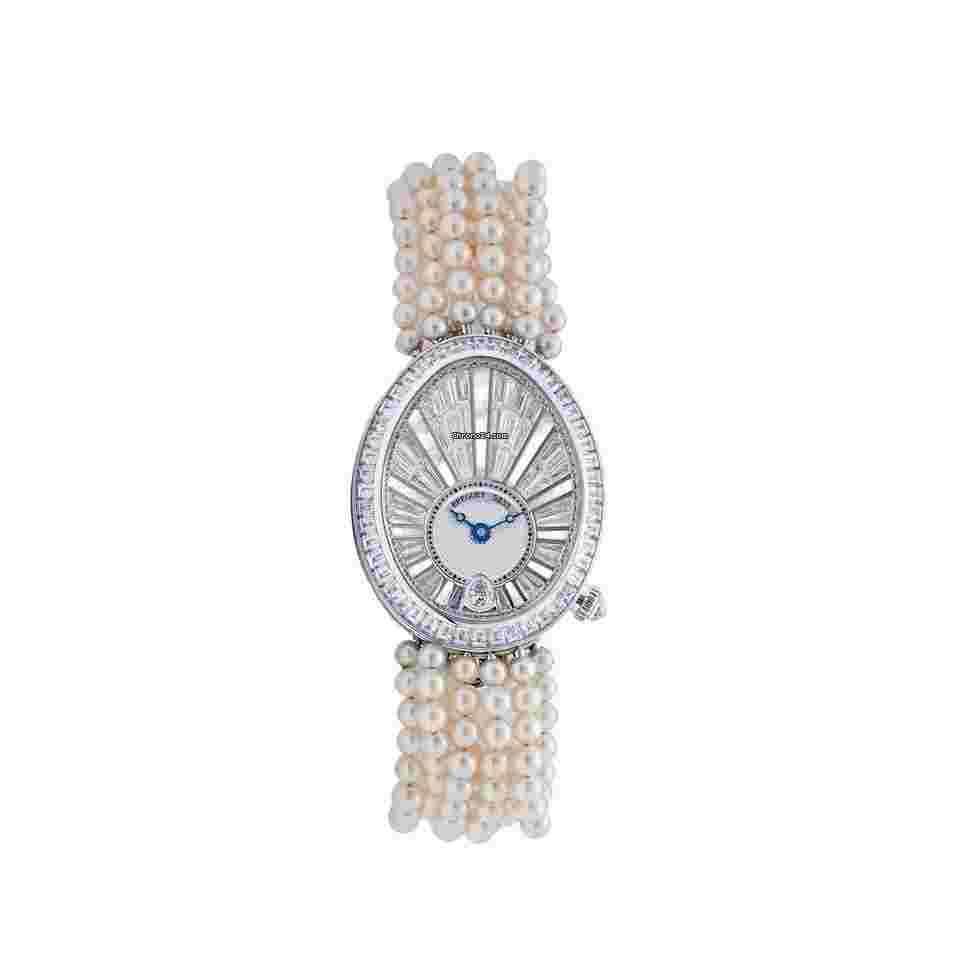 Breguet Reine de Naples
8939BB White Gold Baguette Diamonds Pearl Bracelet