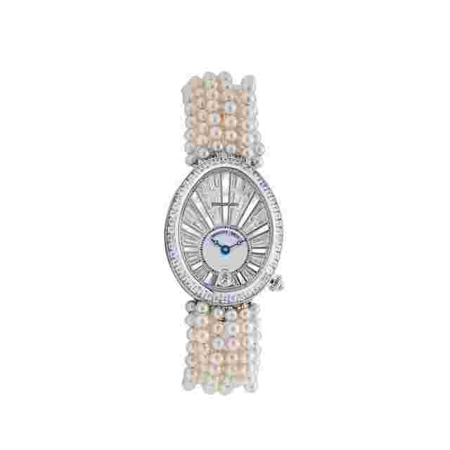 Breguet Reine de Naples
                           
                                 8939BB White Gold Baguette Diamonds Pearl Bracelet
