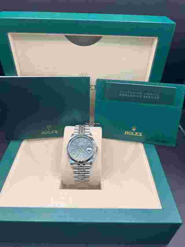 Rolex Datejust 36
                           
                                 Mint Green Dial