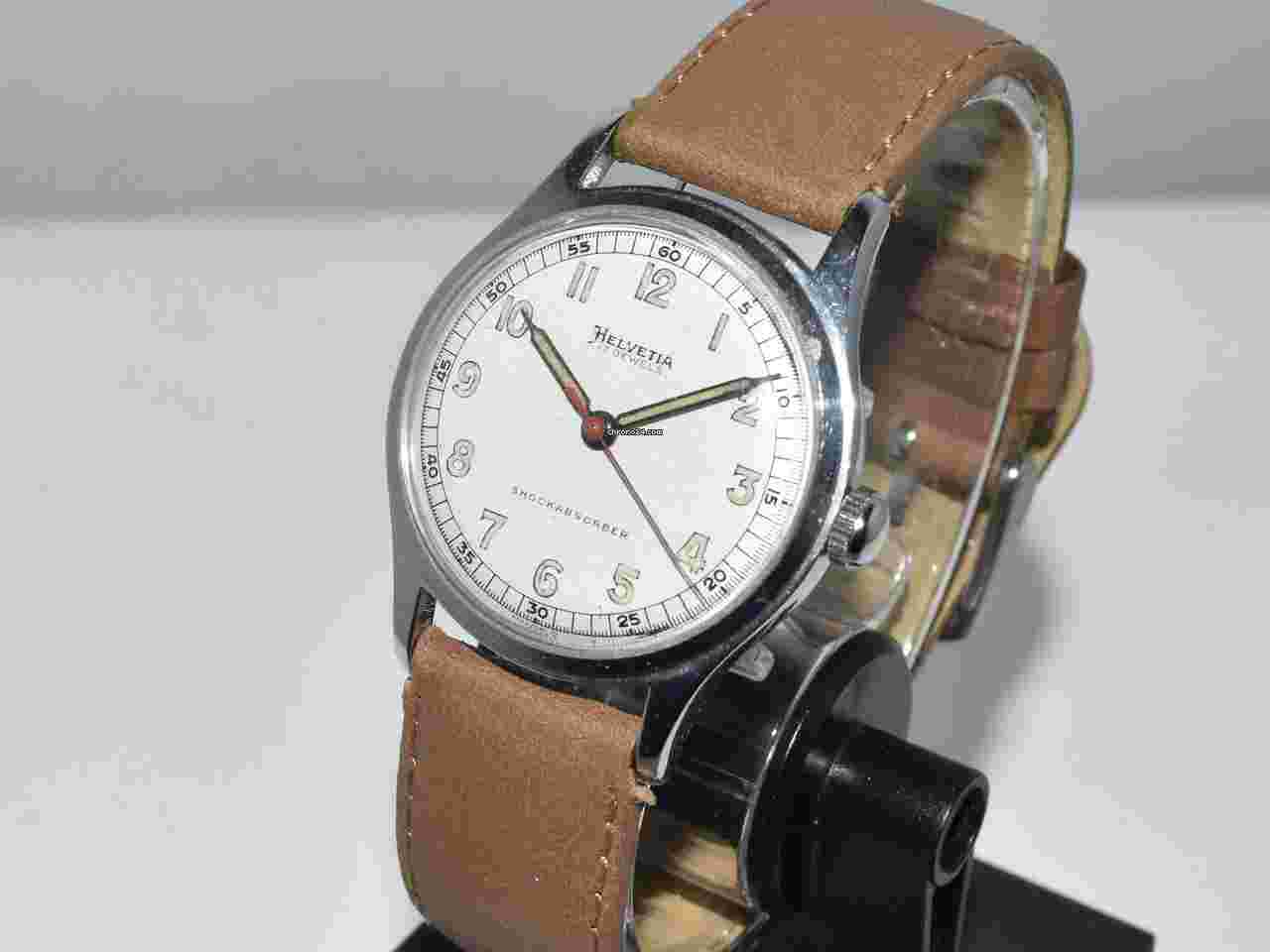 Helvetia
                           
                                 32 MM VINTAGE HANDWOUND