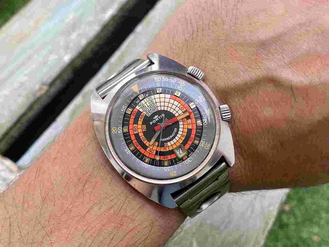 Fortis Marinemaster
                           
                                 1968 SUPER-COMPRESSOR Swiss vintage automatic DIVER watch Cal. ETA 2452 Ref. 6237