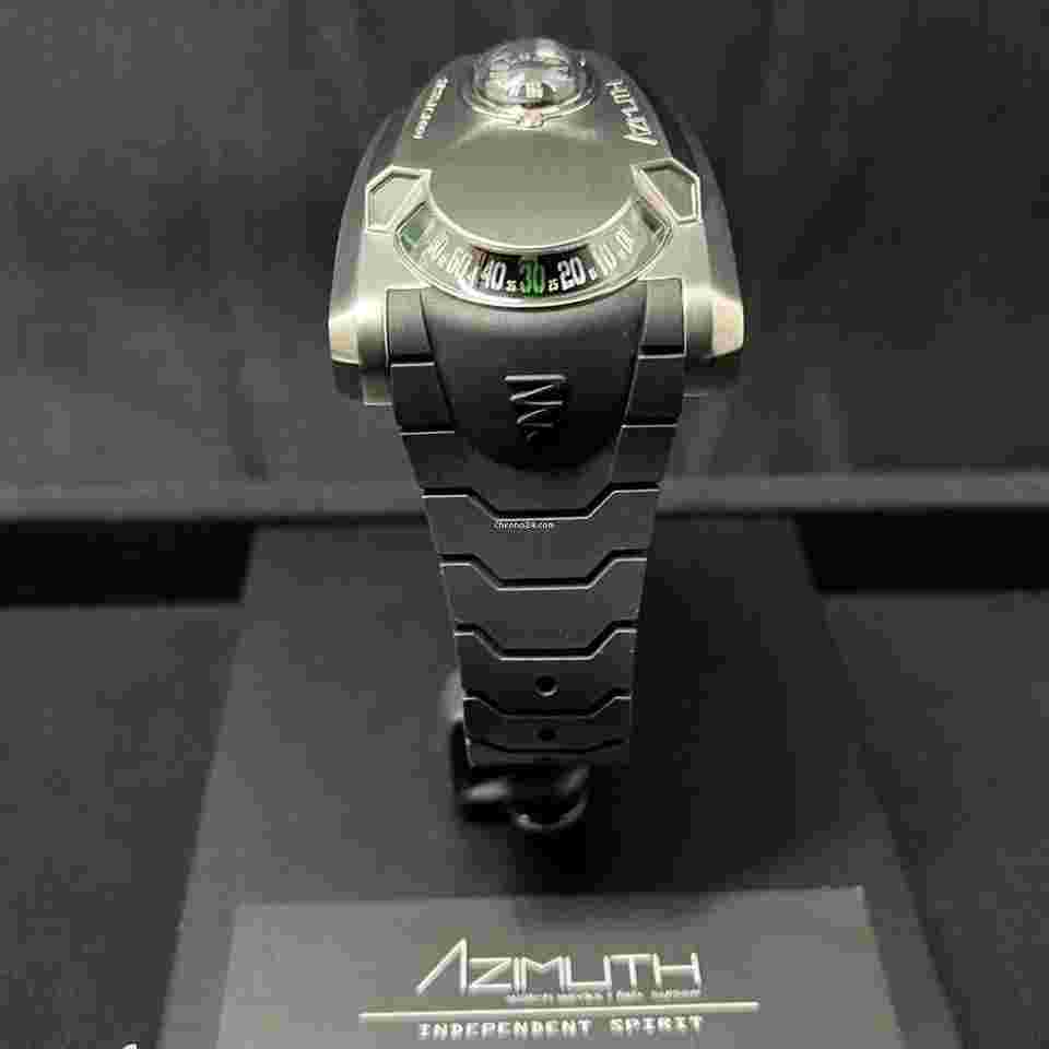 Azimuth
                           
                                 Land Cruiser