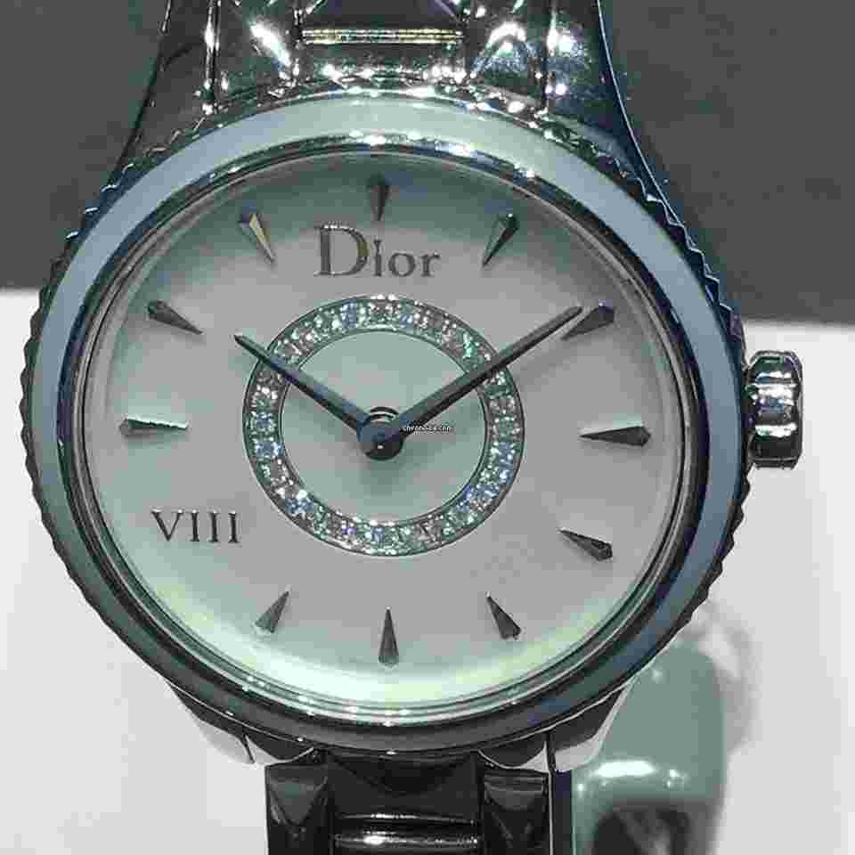 Dior VIII
Montaigne