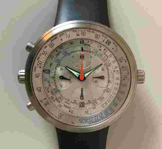Ikepod Megapode
                           
                                 MCT33 Aviators Chronograph