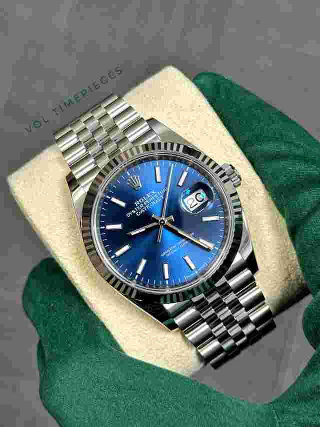 Rolex Datejust 36
                           
                                 NEW 2024 Blue Fluted Bezel/Jubilee