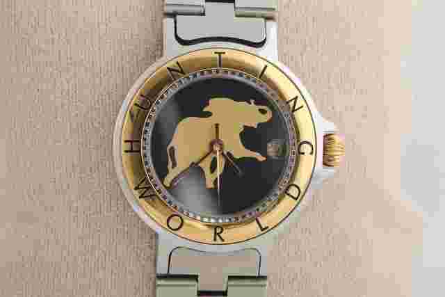 Hunting World 18K Gold Bezel Black Dial Ladies Quartz 
