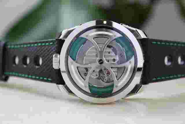 Mb&f
                           
                                 Green