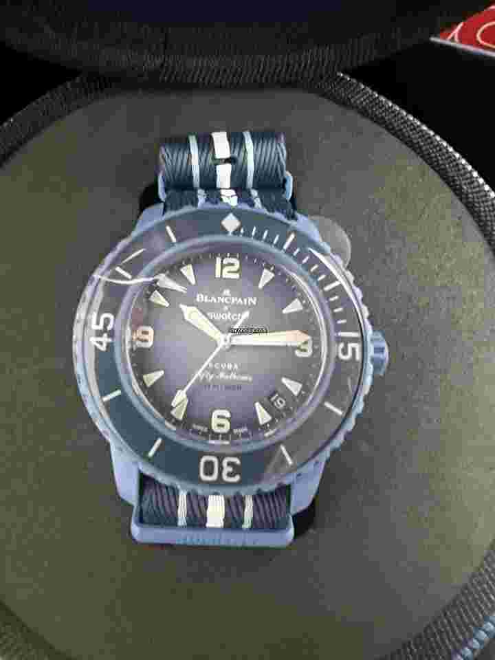 Swatch Scuba Fifty Fathoms
                           
                                 Blancpain X Swatch BioCeramic Scuba (Fifty Fathoms) Atlantic Ocean (BLUE)
