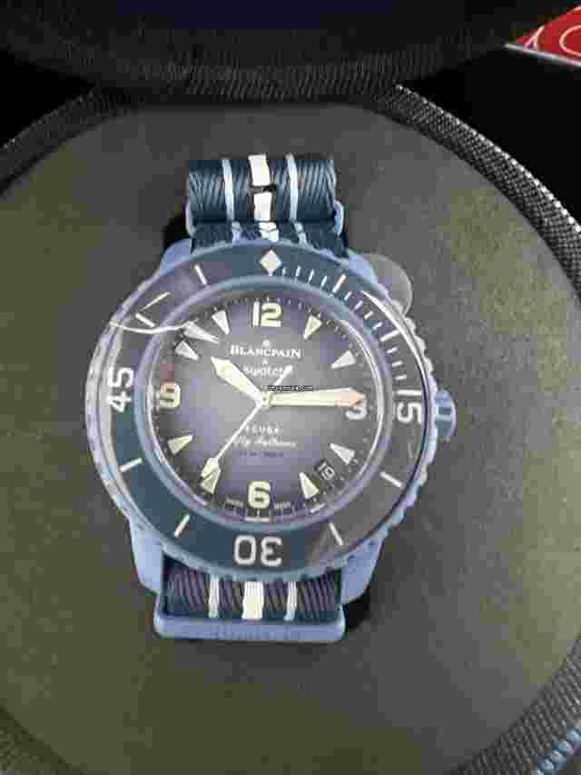 Swatch Scuba Fifty Fathoms
                           
                                 Blancpain X Swatch BioCeramic Scuba (Fifty Fathoms) Atlantic Ocean (BLUE)