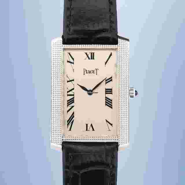 Piaget
                           
                                 Vintage Tank 18k White Gold Ref. 9214