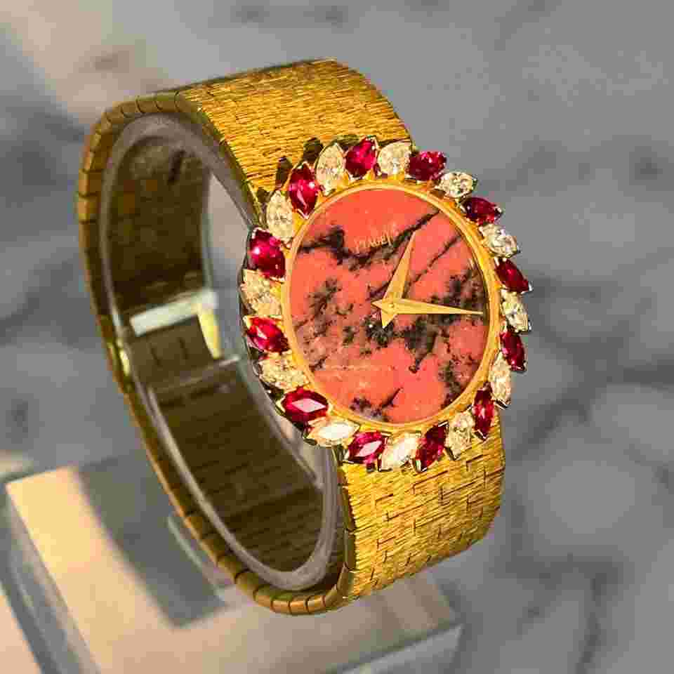 Piaget
Classique 28 mm Round Ruby and Diamond Bezel Yellow Gold Hardstone Ruby Dial Vintage