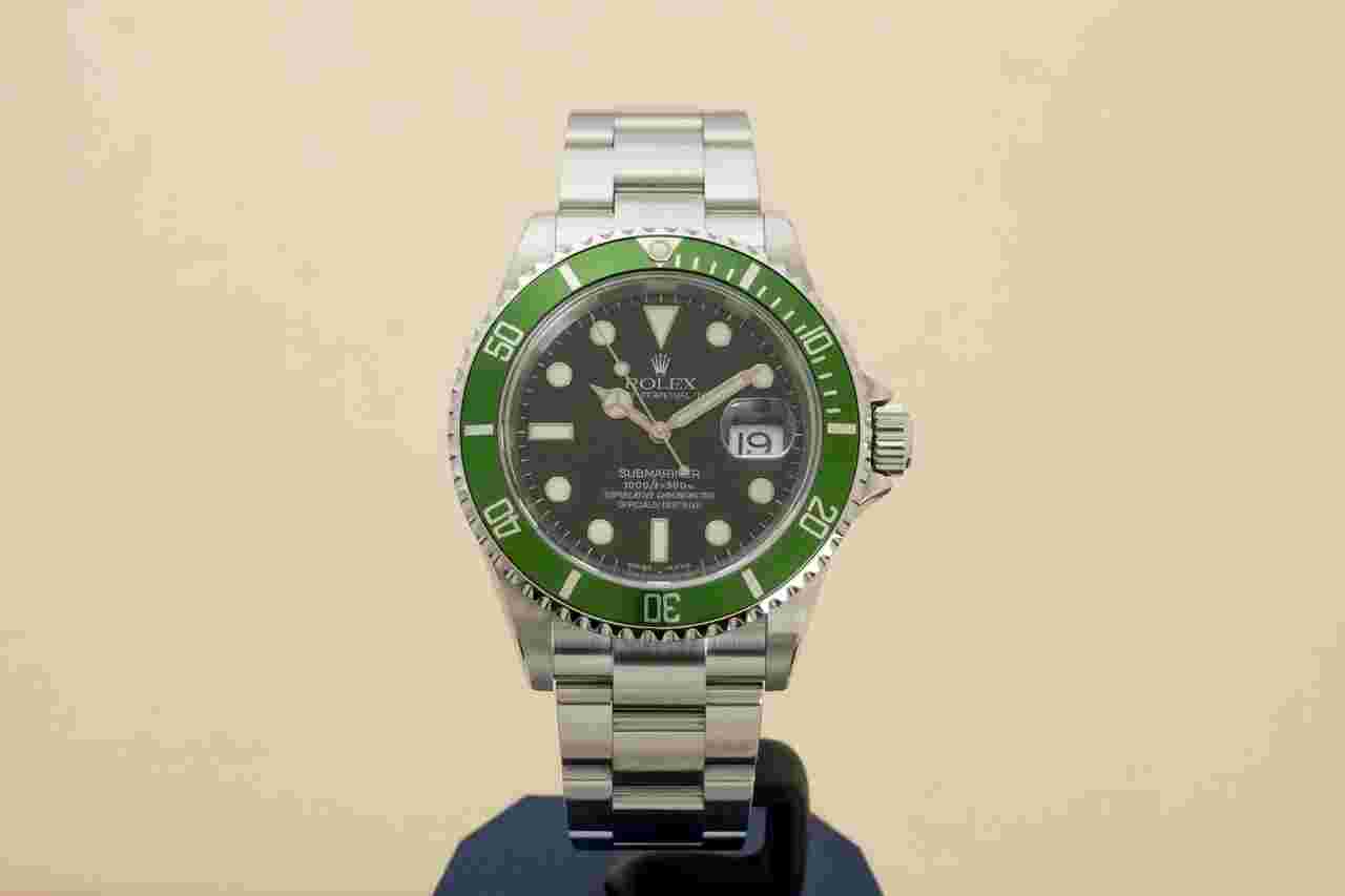 Rolex Submariner Date
"Kermit" MK1 Big Swiss Flat4