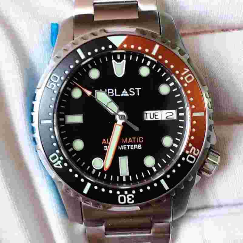 Ublast Submerged 300m Diver ''Happy is good on you''