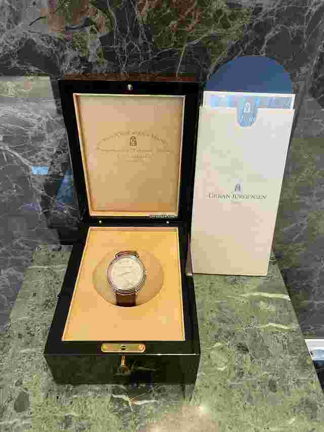 Urban Jürgensen
                           
                                 Big 8 Japan Edition