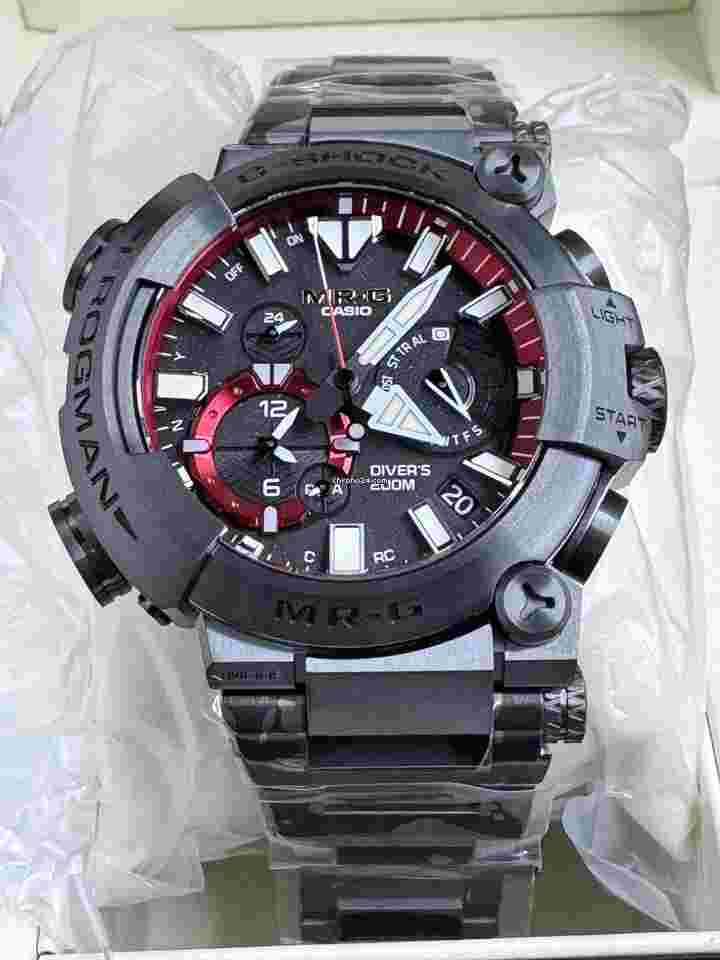 Casio G-Shock
                           
                                 MRGBF1000B-1 FrogMan Titanium
