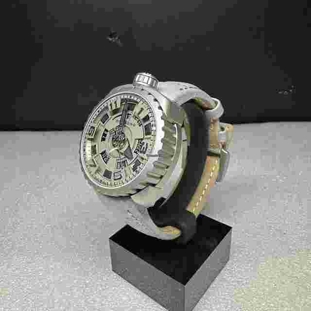 Bomberg Bolt-68
                           
                                 BS45ASS.045-6.3 Automatic 2017 Steel New