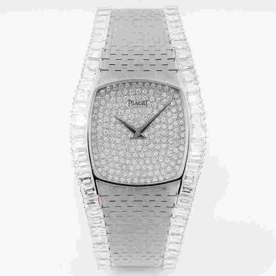 Piaget
                           
                                 Pavé Diamond Dial | 18k White Gold | Circa 1970's | 36mm | Emerald Cut Diamond Bracelet