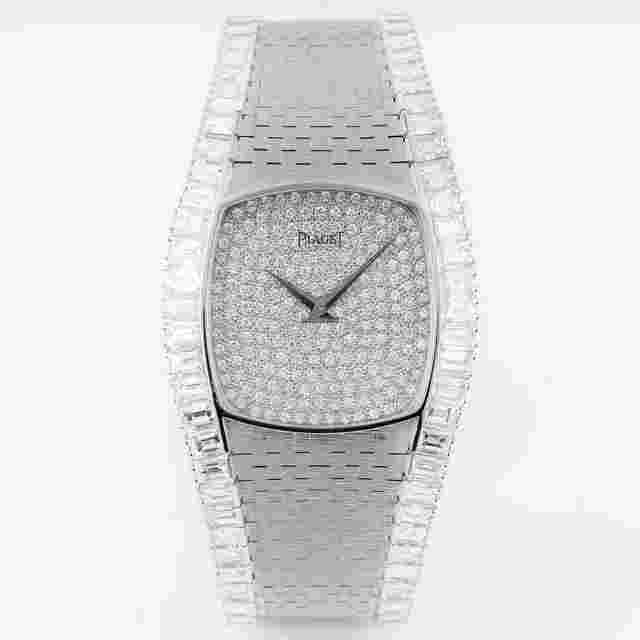 Piaget
                           
                                 Pavé Diamond Dial | 18k White Gold | Circa 1970's | 36mm | Emerald Cut Diamond Bracelet