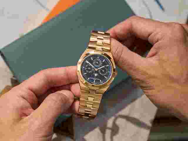 Vacheron Constantin Overseas
                           
                                 Perpetual Calendar Ultra-thin