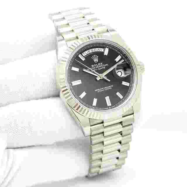 Rolex Day-Date 40
                           
                                 228239 Day Date 40 18K White Gold with Black Diamond Baguette Dial