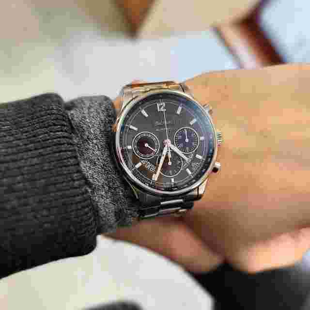 Paul Picot Gentleman
                           
                                 Chrono Tricompax 42mm 2130SB