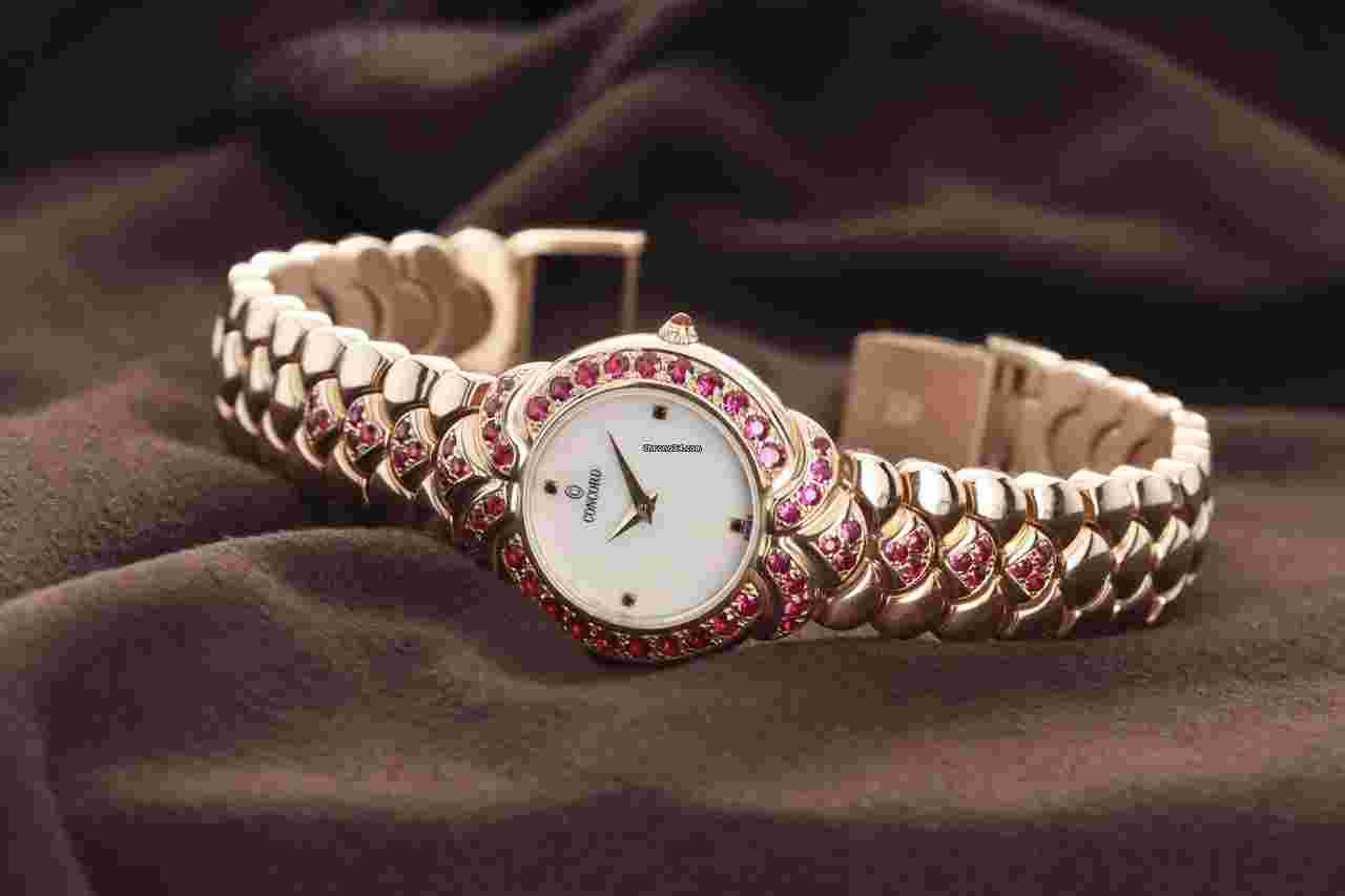 Concord
18kt Yellow Gold High Jewelry Royale Ruby Special Edition Mother of Pearl 54-25-249 SR