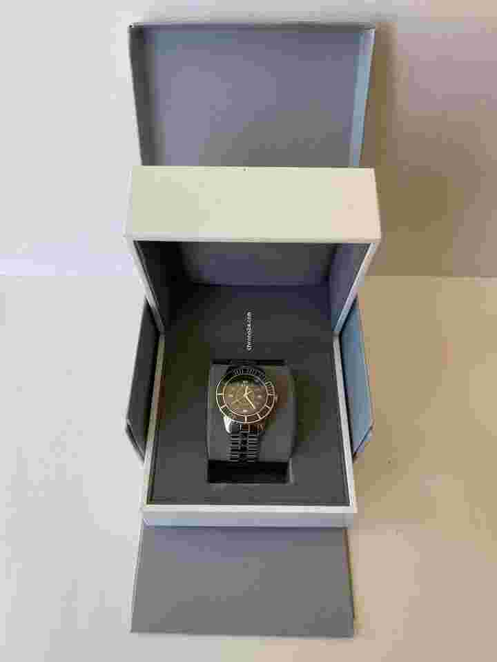 Dior Christal
Christian Dior Christal Calendar Date Black Dial Rotating Bezel Original Box Swiss Made