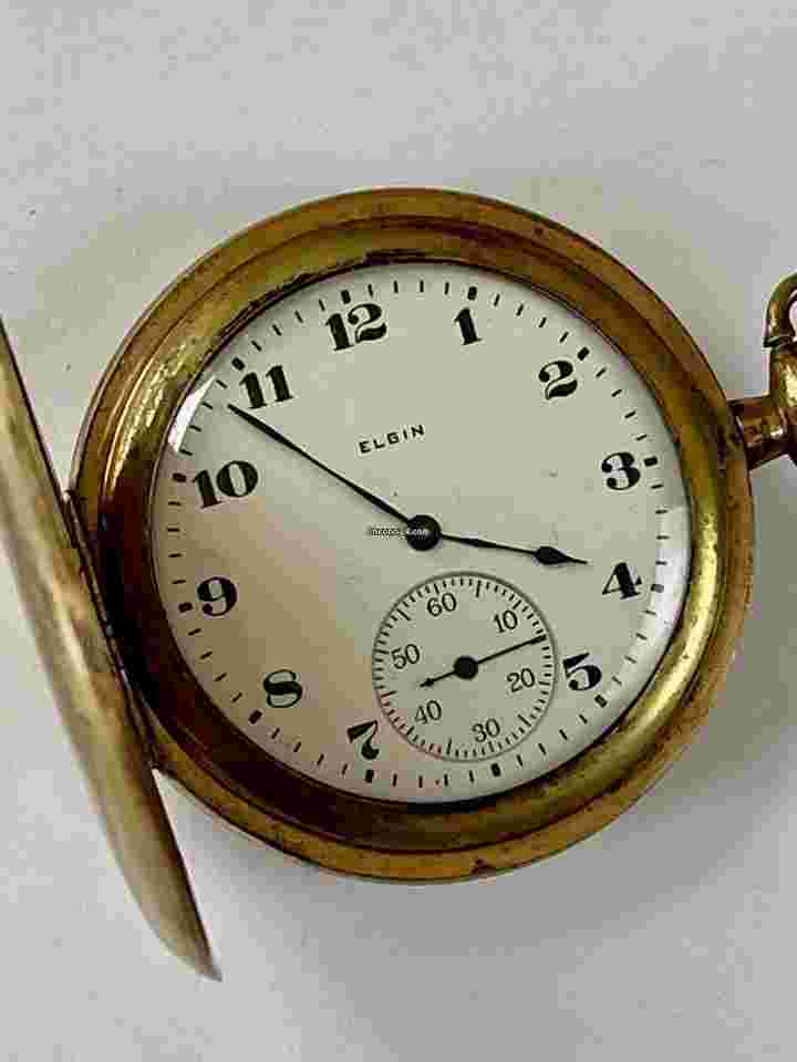 Elgin
Antique Military 14KGold Filled Hunter Case White Porcelain Dial Pocket Watch Made in USA