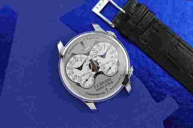 F.P.Journe Chronometre à Resonance
                           
                                 a Resonance