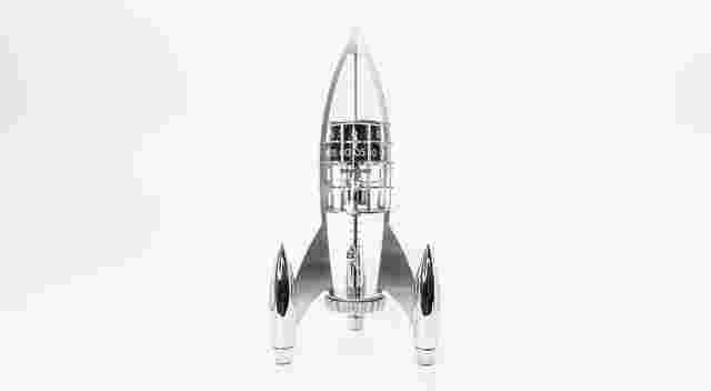 L'Epée
                           
                                 Destination Moon