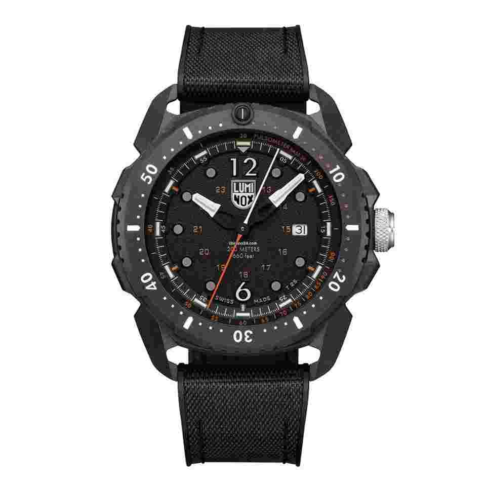 Luminox
XL.1052 Ice Sar Arctic Adventure 46 mm CARBONOX Quartz Men's Watch