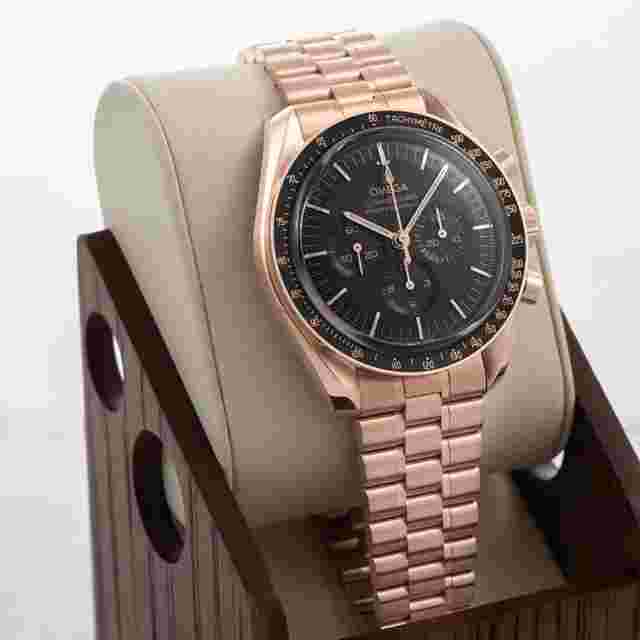 Omega Speedmaster Professional Moonwatch
                           
                                 Co-Axial Master Chronometer 42mm 310.60.42.50.01.001