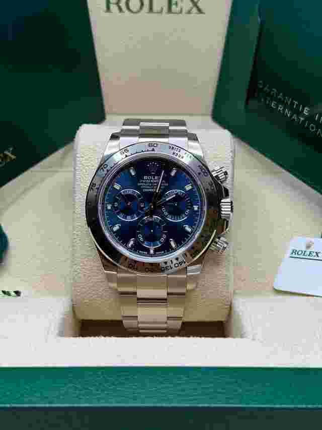 Rolex Daytona
                           
                                 DISCONTINUED Blue Dial White Gold Oyster Bracelet Pre Owned