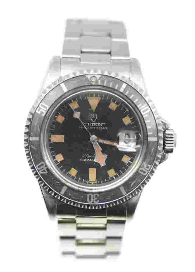 Tudor Submariner
                           
                                 Snowflake