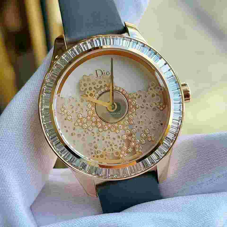 Dior VIII
                           
                                 Limited edition 88,Grand Bal Automatic Diamond Watch 36MM CD153B73A001 0000