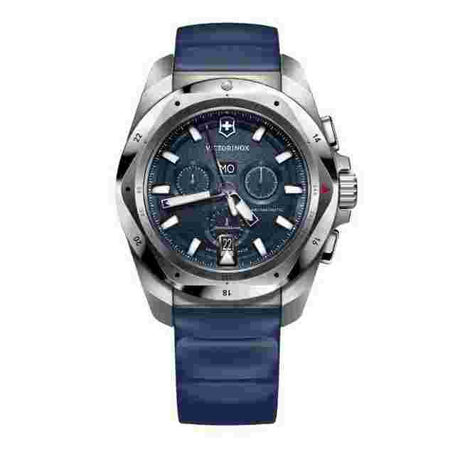 Victorinox Swiss Army I.N.O.X.
                           
                                 Chrono 43mm Blu Rubber Blu