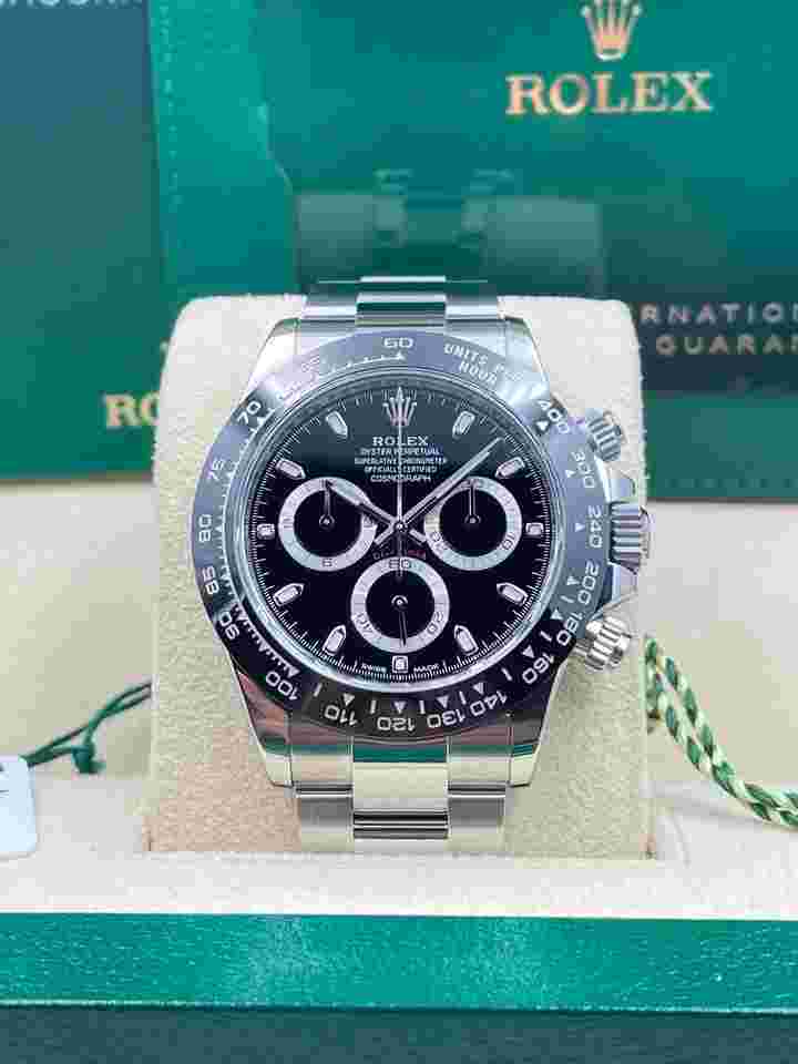 Rolex Daytona
Steel Black Dial Cerachrom 2023 Discontinued