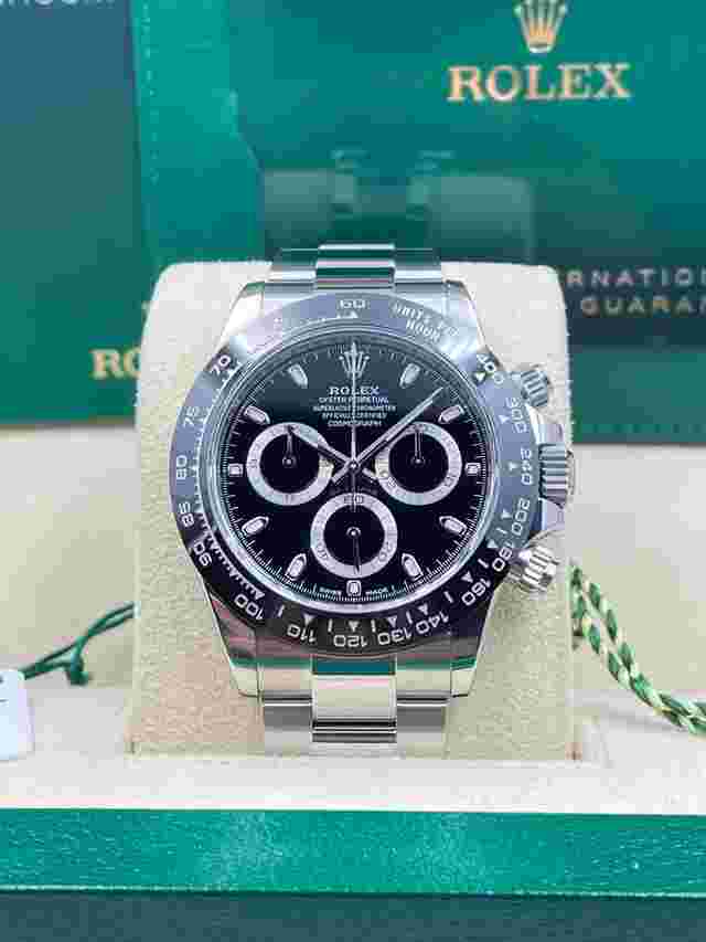 Rolex Daytona
                           
                                 Steel Black Dial Cerachrom 2023 Discontinued