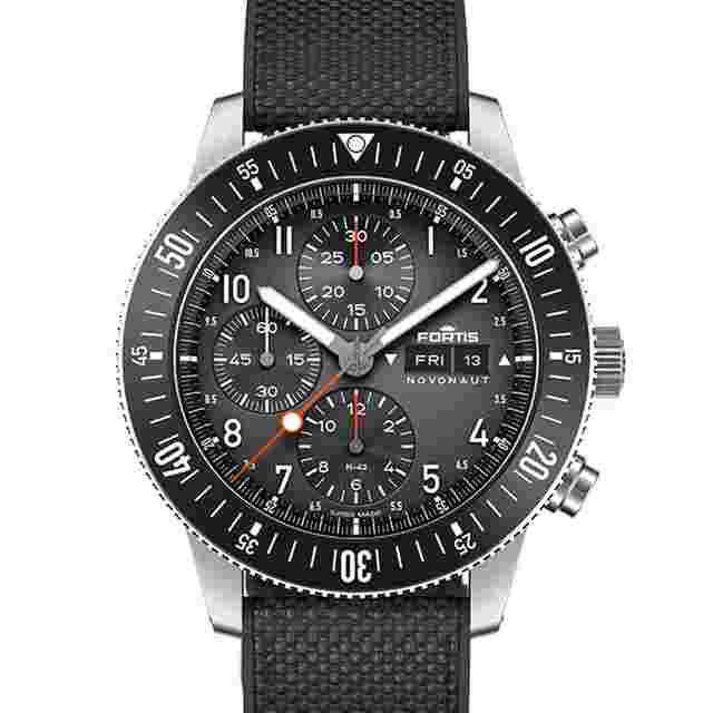 Fortis
                           
                                 Novonaut N-42 Legacy Edition Hybrid Strap Ref: F2040009 NEW