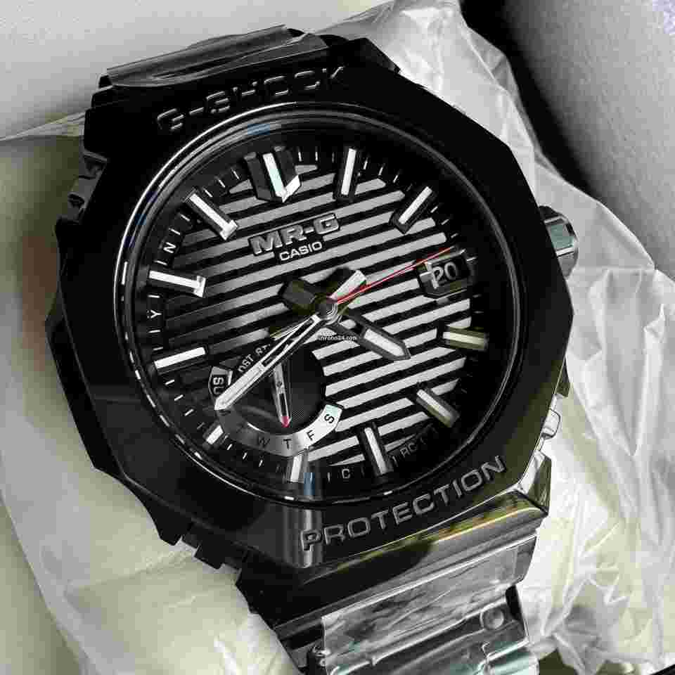 Casio G-Shock
                           
                                 MRG KUMIKI-KOHSHI Kigumi Dial MRG-B2100B-1AJR
