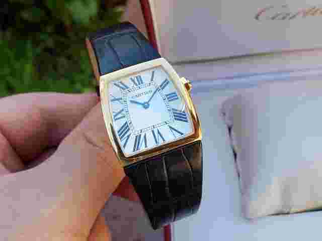 Cartier La Dona de Cartier
                           
                                 18kt Gold La Dona Exquisite Collection 2836 Near NOS Full Set