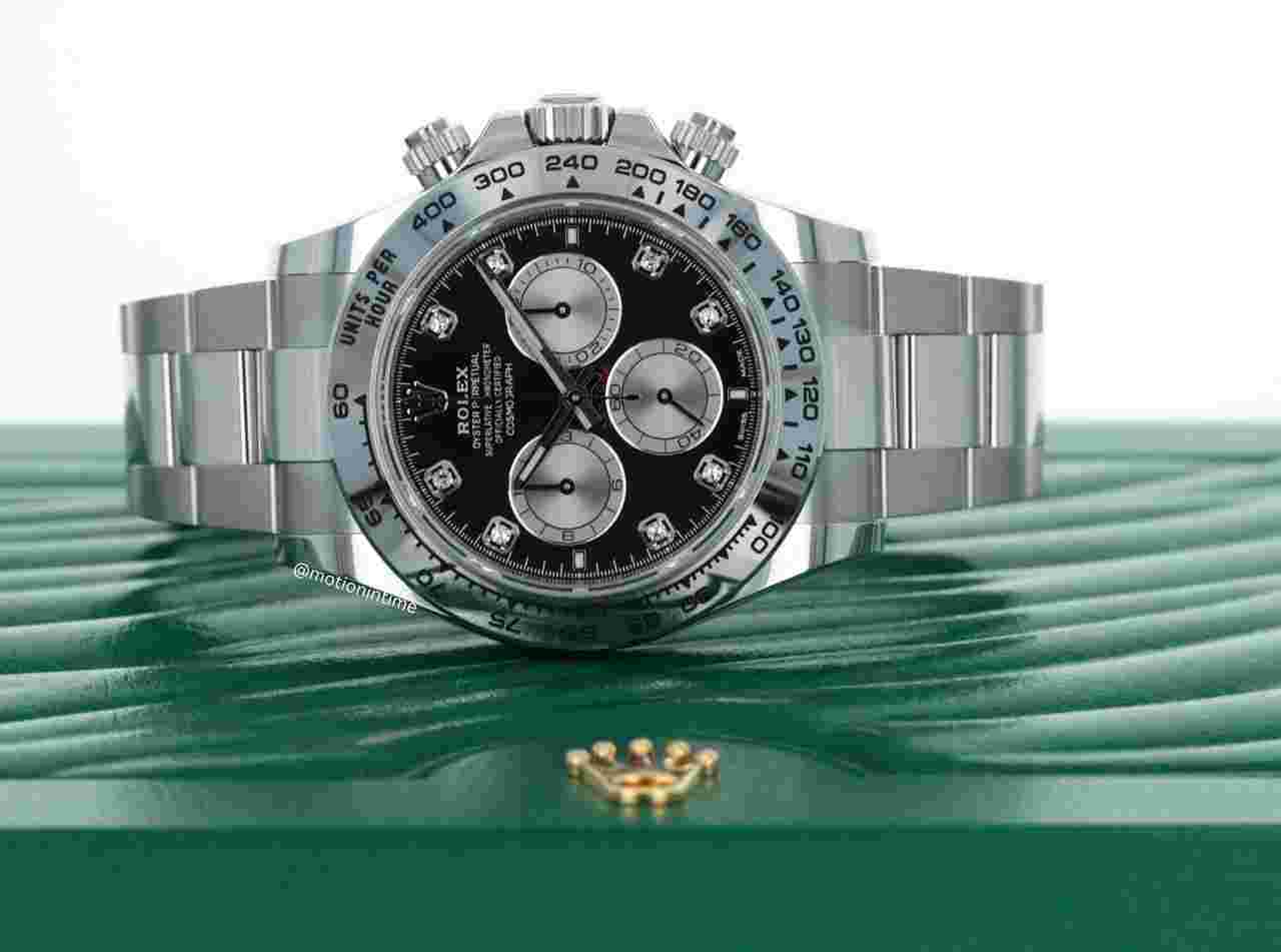 Rolex Daytona
Cosmograph Daytona 18kt White Gold Bright Black & Steel Diamond Dial Spray-Coated Counters