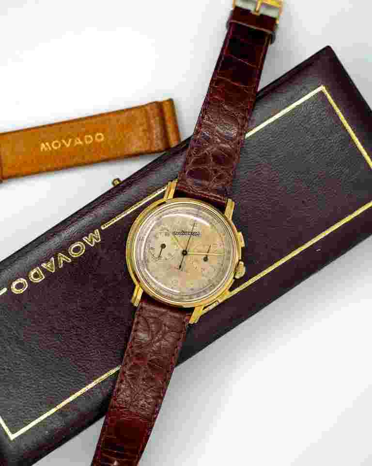 Movado
                           
                                 M90 Chronograph - 18k Yellow Gold - Original Box & Leather - 36mm Rare Vintag