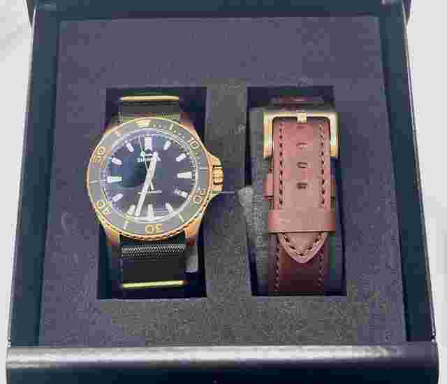 Shinola
                           
                                 The Bronze Monster Automatic 43mm Black Dial Leather Strap S0120161956