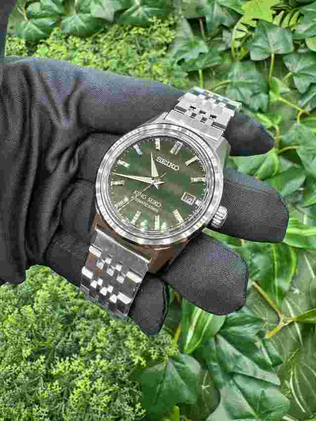 Seiko
                           
                                 King Seiko SPB391