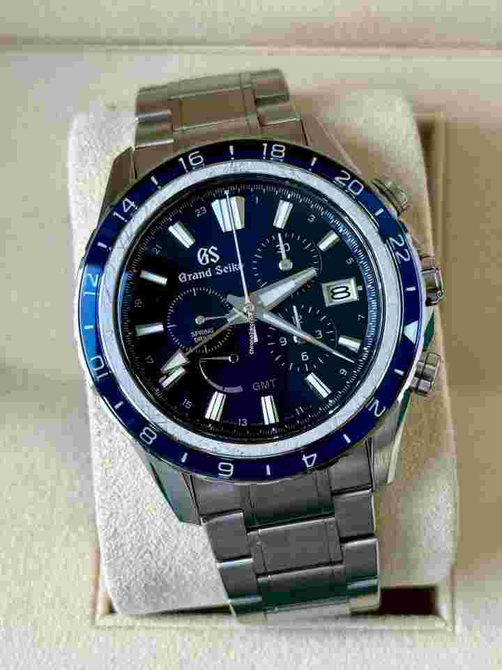 Grand Seiko Evolution 9 Collection
Spring Drive