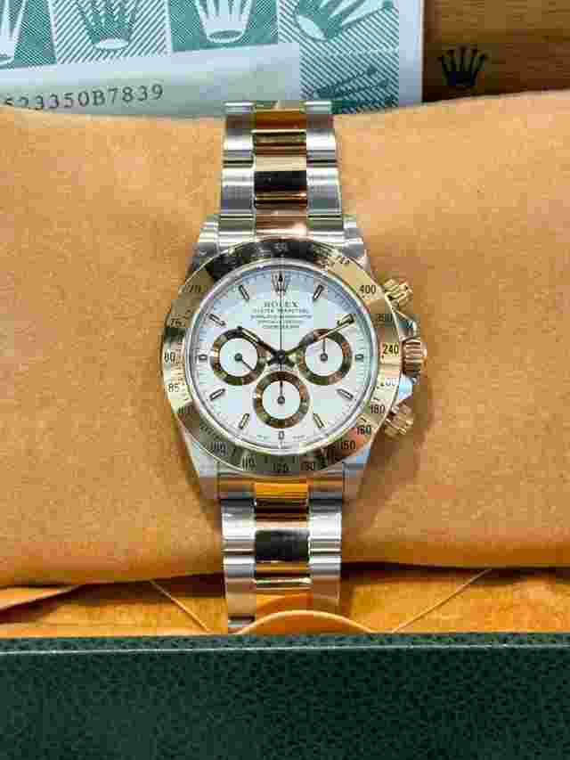 Rolex Daytona
                           
                                 Stainless Steel and Yellow Gold Zenith White Dial