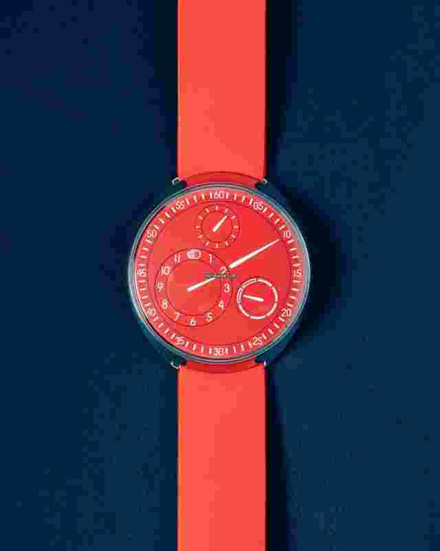 Ressence
                           
                                 Type 1