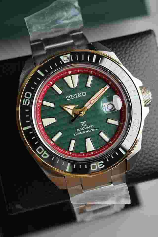 Seiko 5 Sports
                           
                                 Thailand 30th Anniversary Limited Edition King Samurai Yak Wat Chang Green SRPH44K1