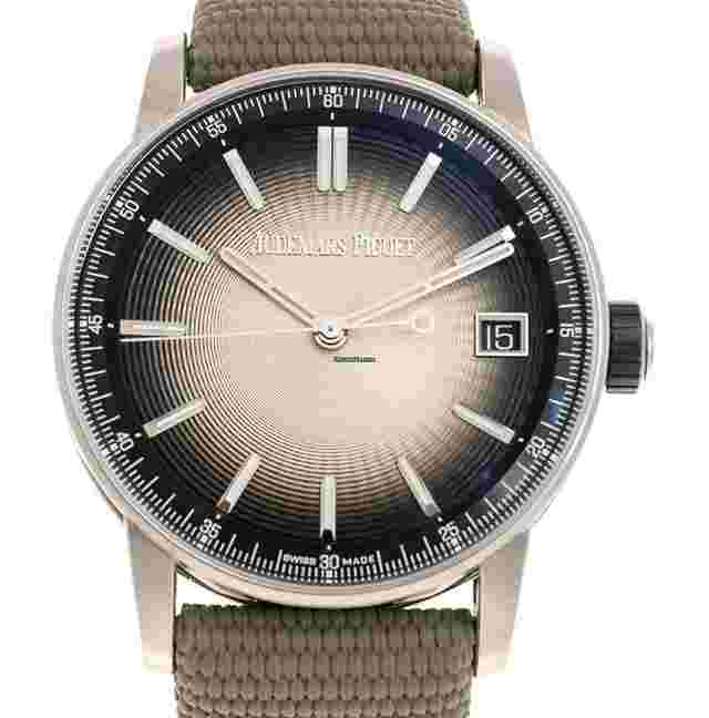 Audemars Piguet Code 11.59
                           
                                 15210QT.OO.A064KB.01